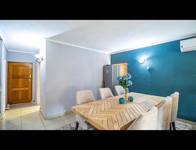 2 BEDROOM TOWNHOUSE FOR SALE IN RIVONIA